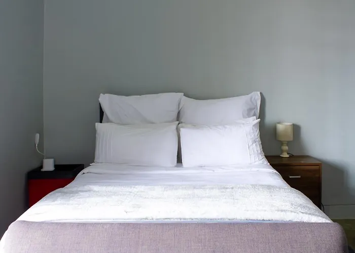 Lux Studio Apartment @ Hallmark House